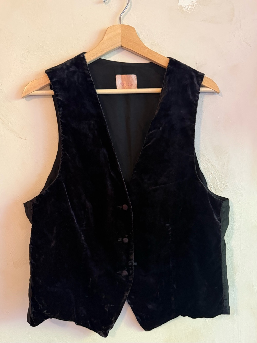 Vintage Tan Jay Velvet Floral Button-Front Vest in black - Made in Canada